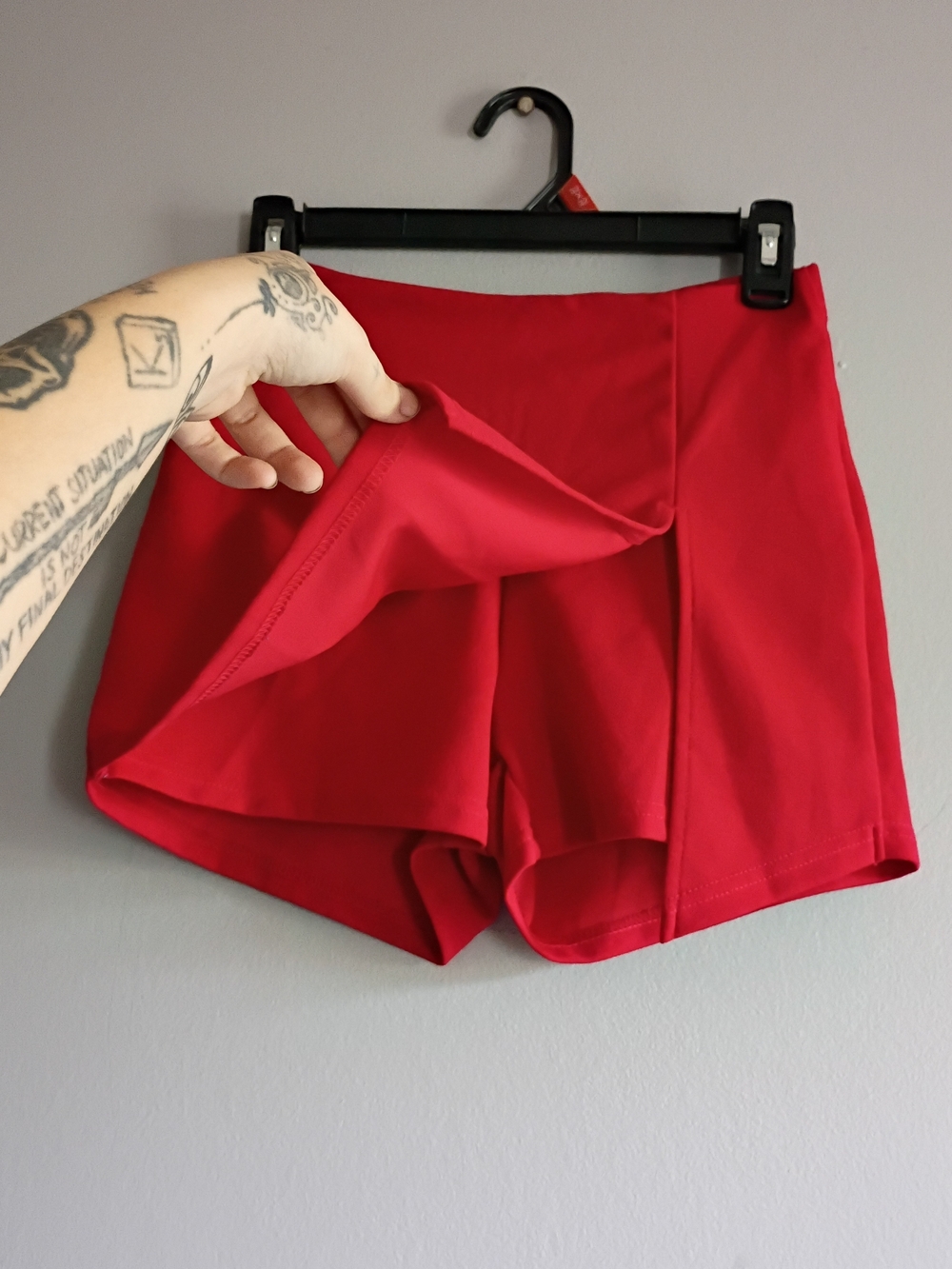 SHEIN Red High-Waist Skort